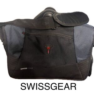 Swissgear Briefcase with shoulder strap